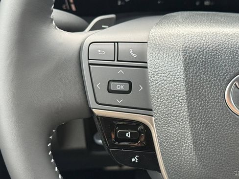 New 2026 Toyota Camry SE FWD image 28
