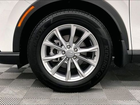 Used 2025 Honda CR-V EX image 10
