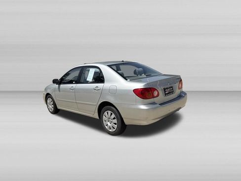 Used 2003 Toyota Corolla LE FWD image 7