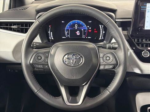 Used 2026 Toyota Corolla SE FWD image 23