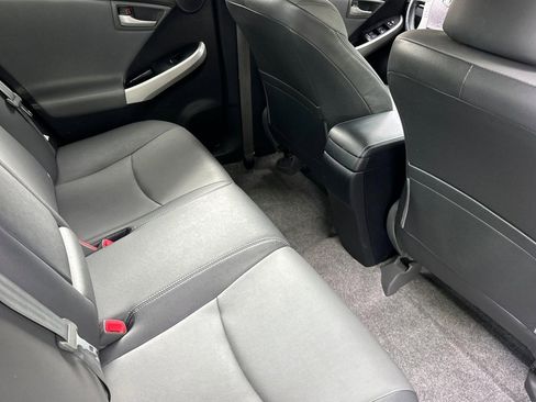Used 2013 Toyota Prius Four FWD image 31