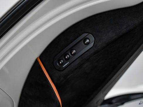 Used 2013 McLaren MP4-12C Spider image 77