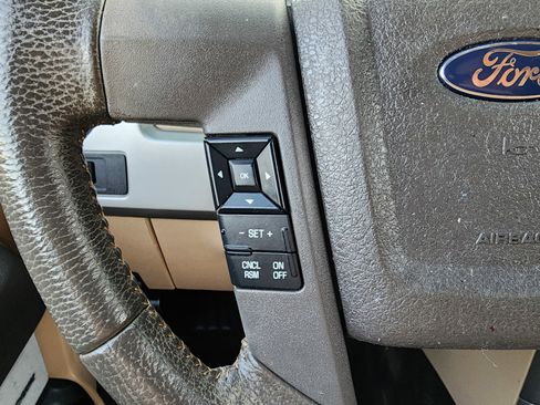 Used 2014 Ford F150 Lariat w/ Equipment Group 502A Luxury image 37