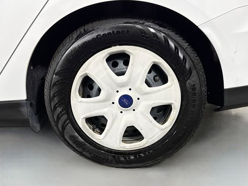 Used 2016 Ford Focus S image 36