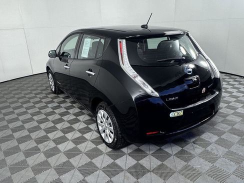 Used 2015 Nissan Leaf S w/ Charge Package image 10