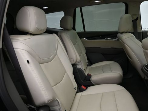 Certified 2023 Cadillac XT6 Premium Luxury w/ Technology Package AWD/4WD image 38