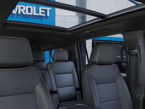 New 2026 Chevrolet Suburban Premier w/ Sun And Tow Package image 29