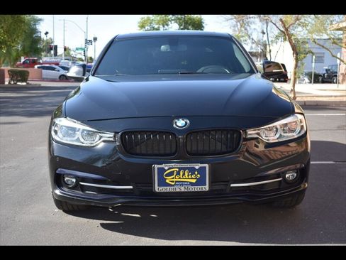 Used 2017 BMW 330i Sedan RWD image 8