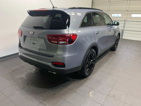 Used 2020 Kia Sorento S image 3