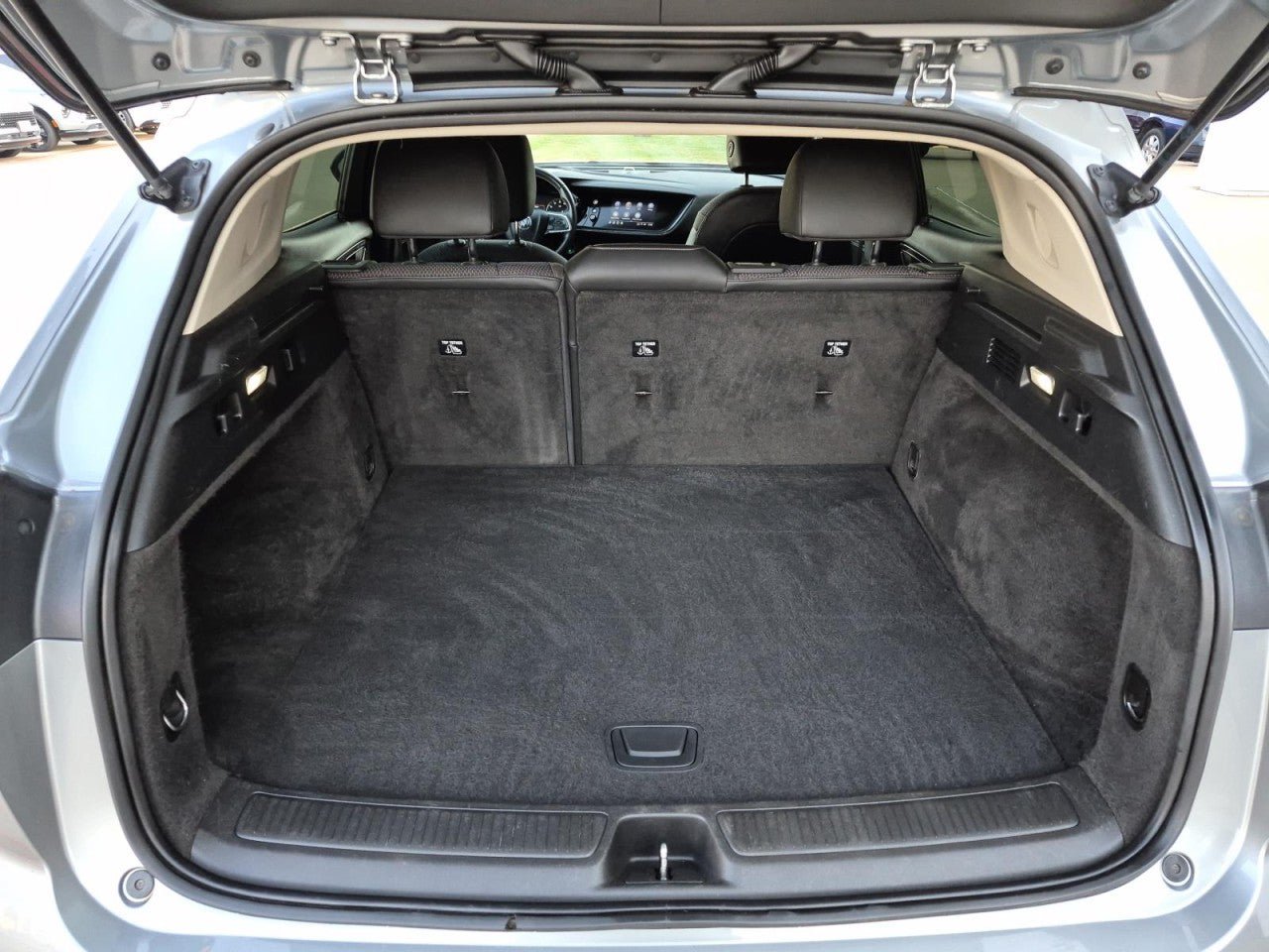 Certified 2023 Buick Envision Preferred FWD image 8