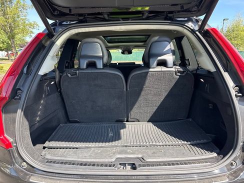 Used 2024 Volvo XC90 T8 Ultimate w/ Protection Package Premier AWD/4WD image 24