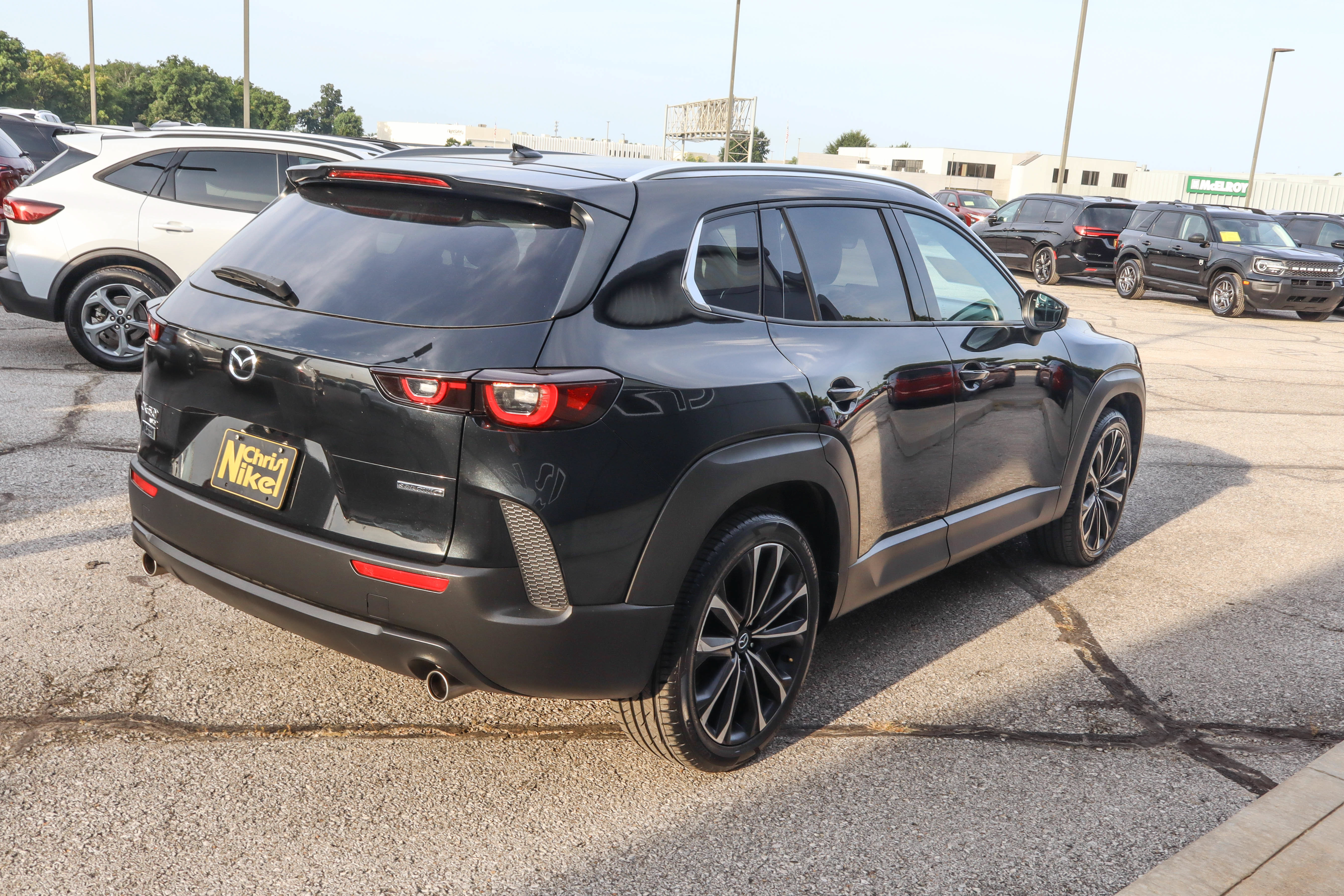 Used 2025 MAZDA CX-50 AWD 2.5 S w/ Premium Plus Pkg image 4