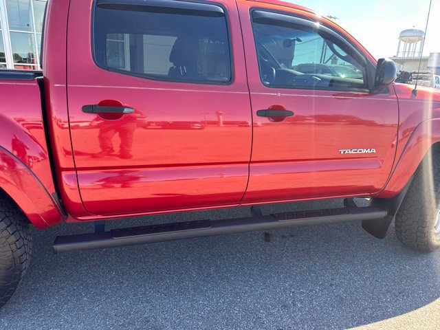 Used 2015 Toyota Tacoma 4x4 Double Cab w/ TRD Off-Road Package image 21