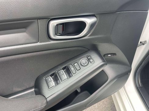Certified 2024 Honda Civic Sport image 18