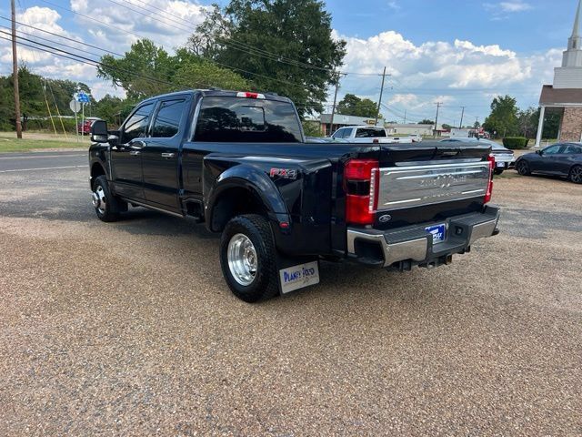 Used 2023 Ford F350 King Ranch w/ Chrome Package AWD/4WD image 4