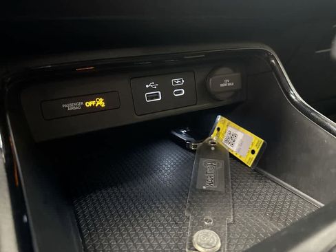 Certified 2023 Honda CR-V EX image 34