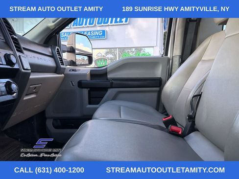 Used 2021 Ford F250 XL w/ Power Equipment Group image 23