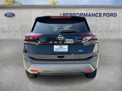 Used 2023 Nissan Rogue SV image 9
