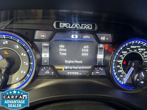 Used 2019 RAM 1500 Limited AWD/4WD image 2