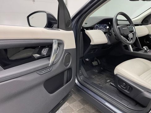 Used 2025 Land Rover Discovery Sport S AWD/4WD image 17