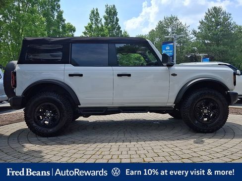 Used 2023 Ford Bronco Wildtrak AWD/4WD image 9
