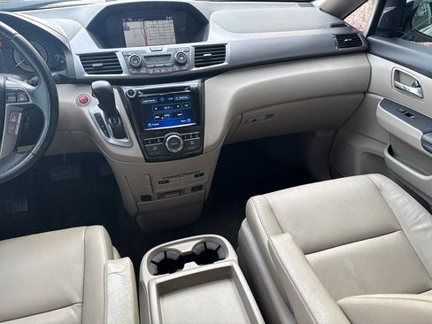 Used 2014 Honda Odyssey Touring image 35