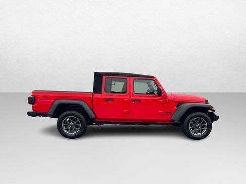 Used 2020 Jeep Gladiator Sport w/ Quick Order Package 24S image 2