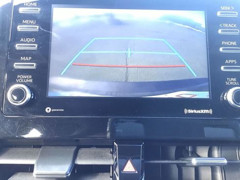 Used 2023 Toyota Camry SE image 16