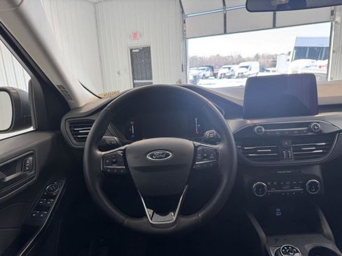 Used 2023 Ford Escape Active w/ Cold Weather Package image 23