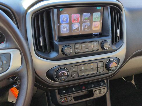 Used 2017 GMC Canyon SLT w/ Driver Alert Package image 28