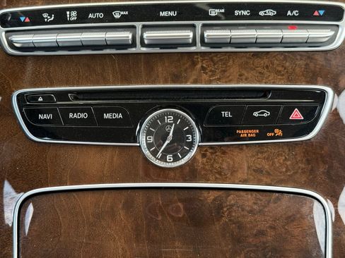 Used 2016 Mercedes-Benz C 300 4MATIC Sedan image 58