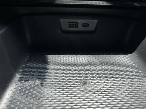 New 2026 GMC Terrain AT4 w/ Technology Package II image 54