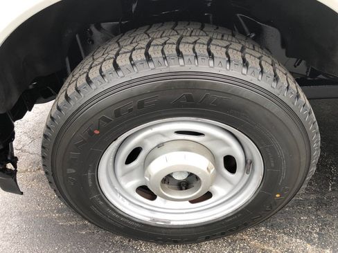 Used 2017 Ford F250 XL RWD image 11