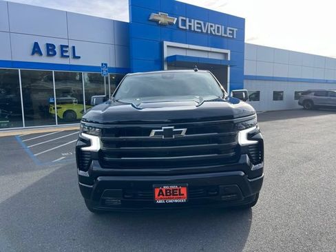 Used 2025 Chevrolet Silverado 1500 High Country w/ Midnight Edition AWD/4WD image 2