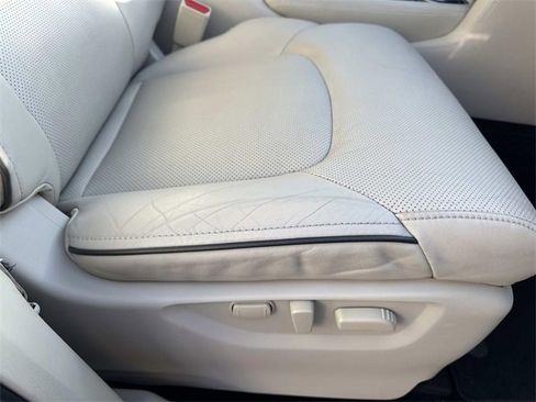 Used 2022 INFINITI QX80 Luxe w/ All-Season Package image 16