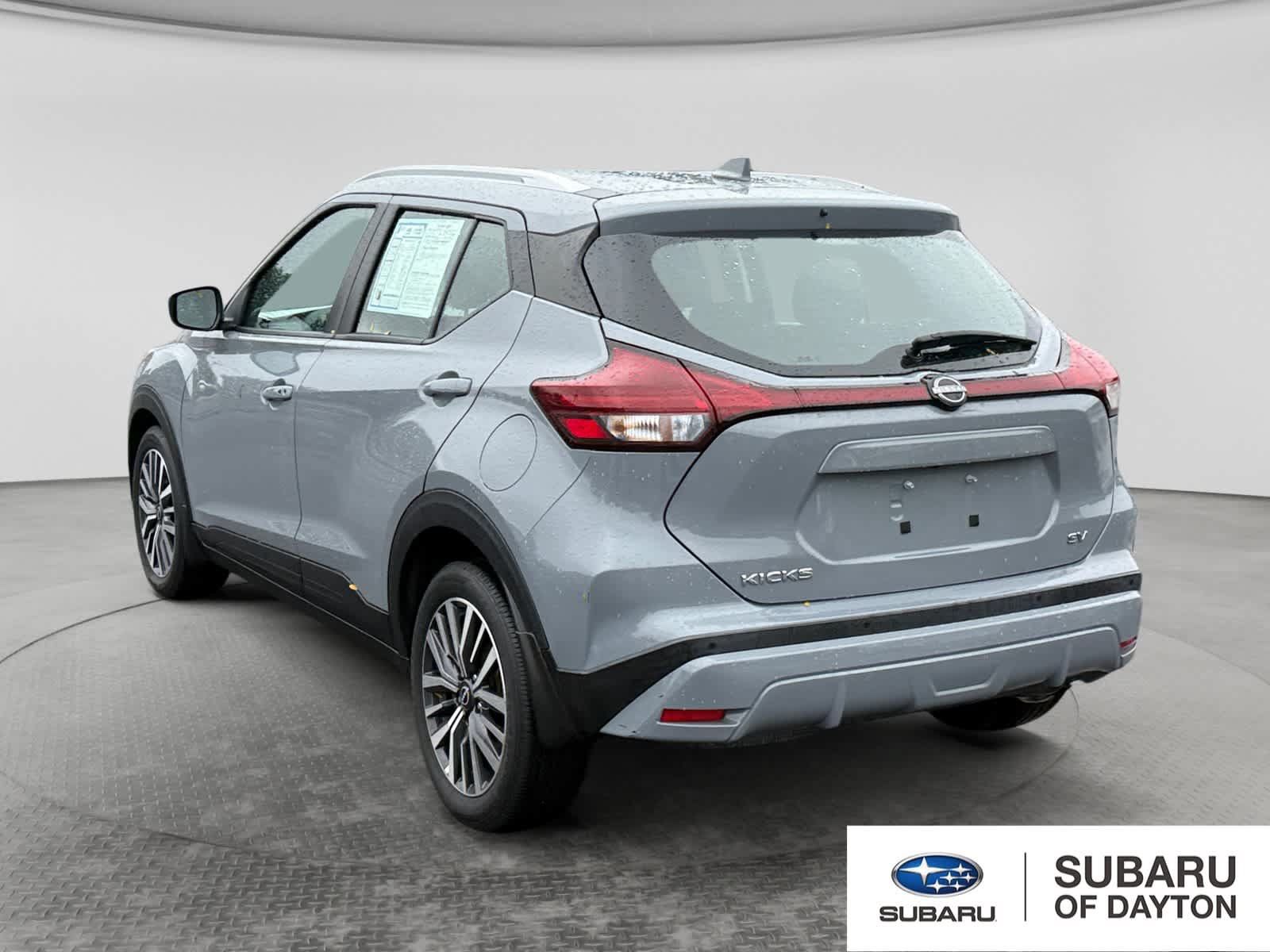 Used 2023 Nissan Kicks SV FWD image 7