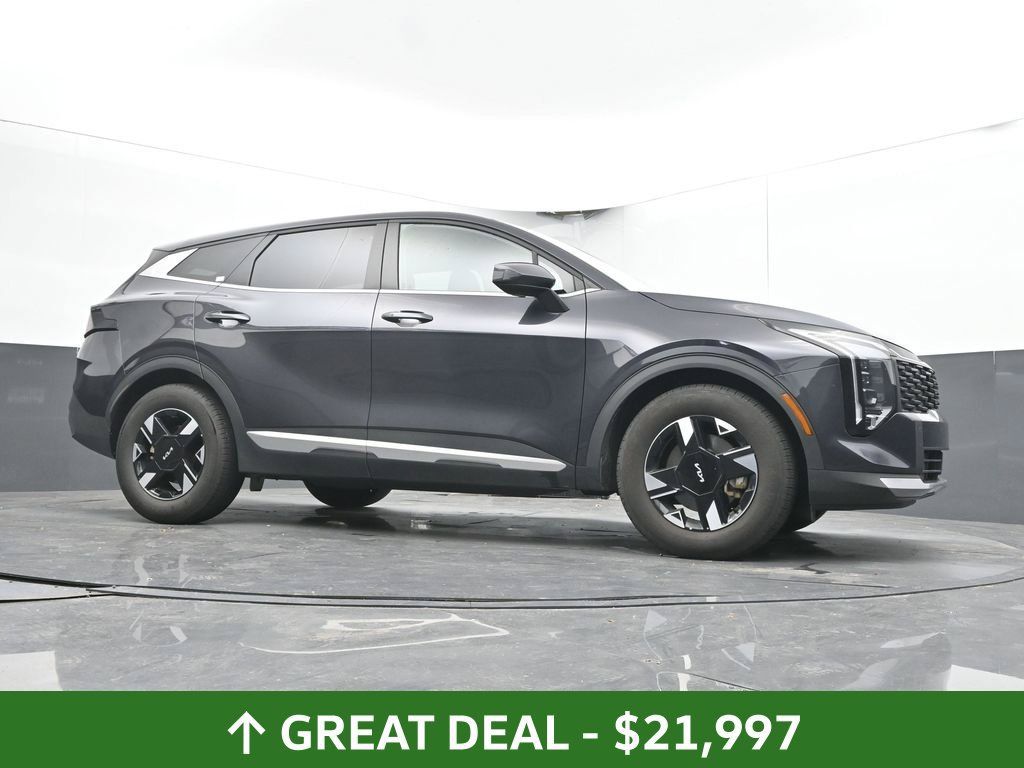 Used 2026 Kia Sportage LX FWD image 46