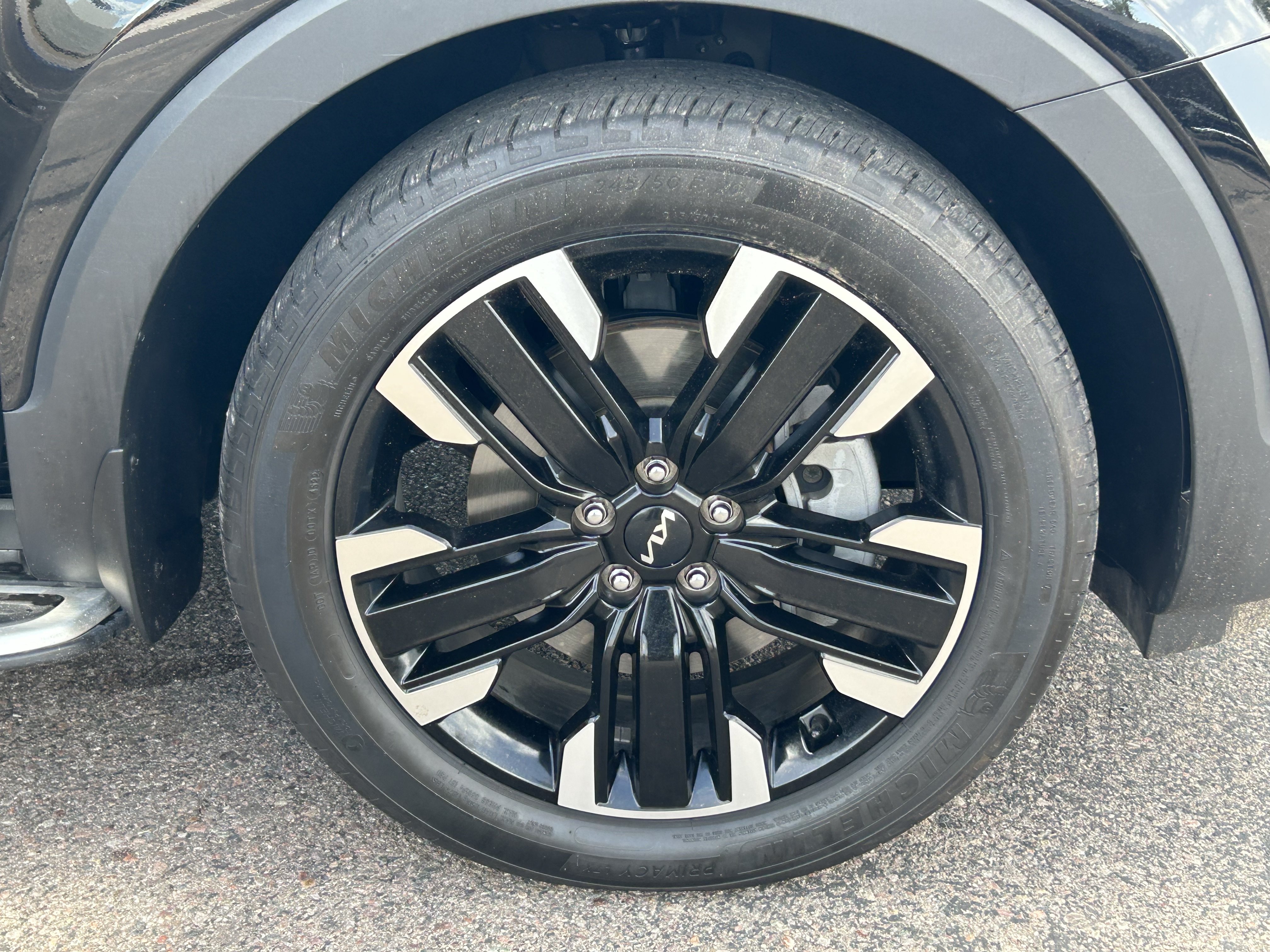 Certified 2023 Kia Telluride SX Prestige AWD/4WD image 8