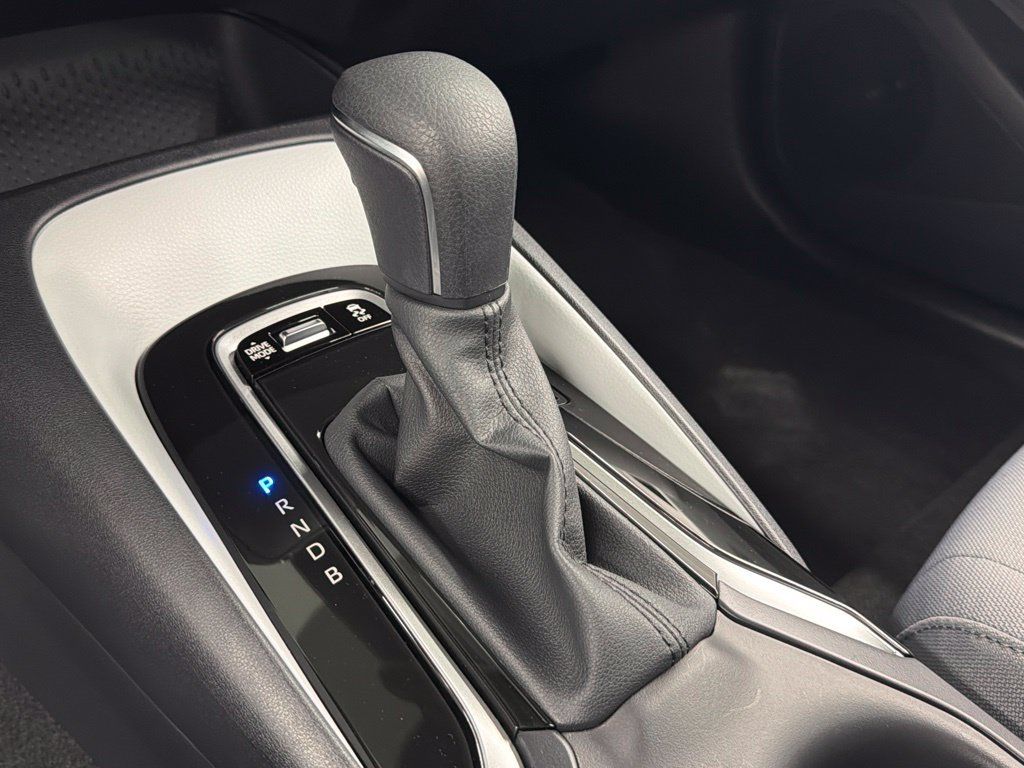 Certified 2026 Toyota Corolla SE FWD image 30