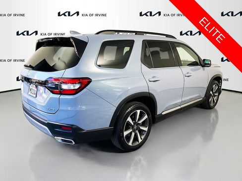 Used 2024 Honda Pilot Elite image 7