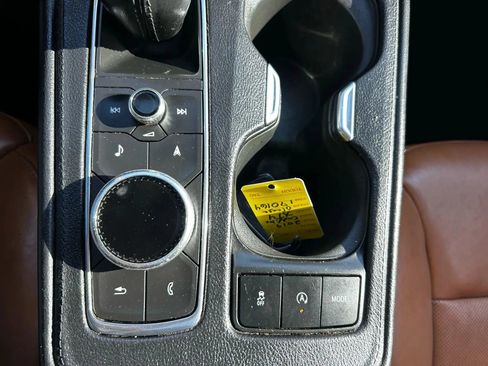 Used 2019 Cadillac XT4 Sport image 26