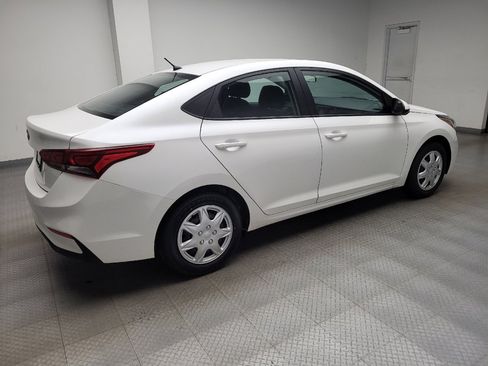 Used 2021 Hyundai Accent SE FWD image 10