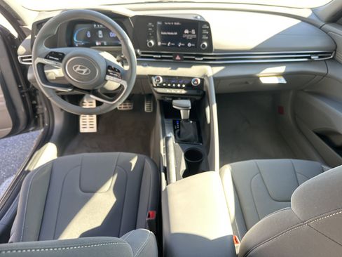 New 2026 Hyundai Elantra Sport FWD image 15