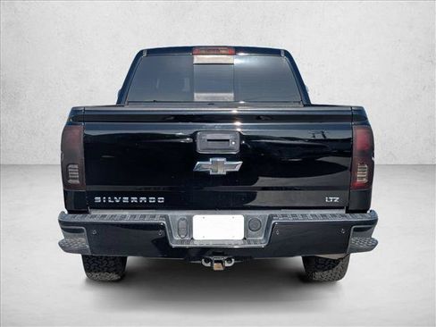 Used 2017 Chevrolet Silverado 1500 LTZ Z71 w/ LTZ Plus Package AWD/4WD image 6