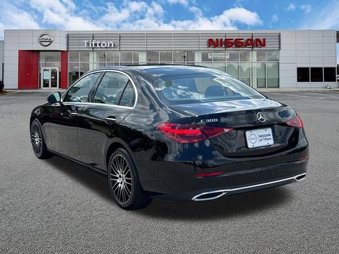 Used 2025 Mercedes-Benz C 300 Sedan image 5