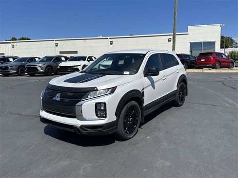 Used 2024 Mitsubishi Outlander Sport 2.0 Trail Edition image 3
