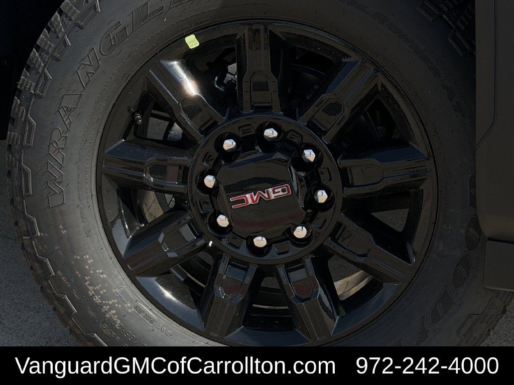 New 2026 GMC Sierra 2500 AT4 w/ AT4 Premium Plus Package AWD/4WD image 9