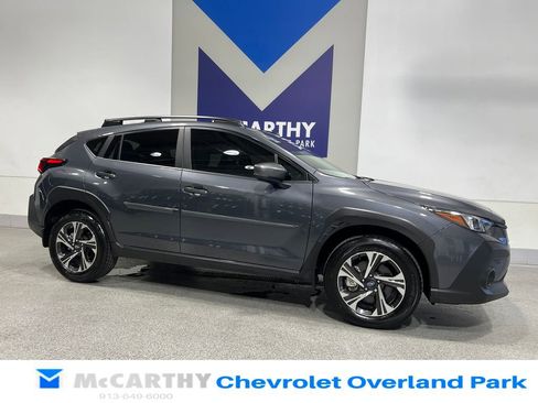 Used 2024 Subaru Crosstrek 2.0i Premium AWD/4WD image 3