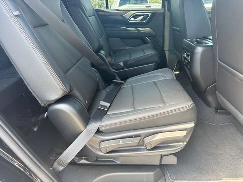 Used 2023 Chevrolet Tahoe High Country AWD/4WD image 16