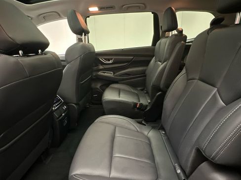 Used 2023 Subaru Ascent Limited w/ Technology Package AWD/4WD image 10